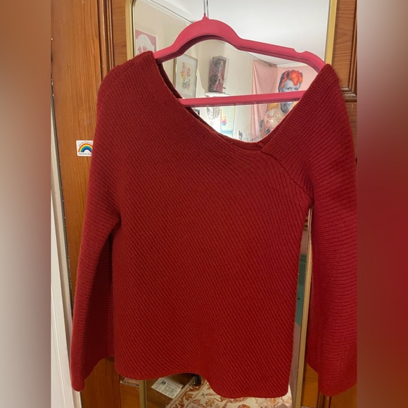 A.L.C Wool Cashmere Asymmetrical Sweater - Picture 6 of 8
